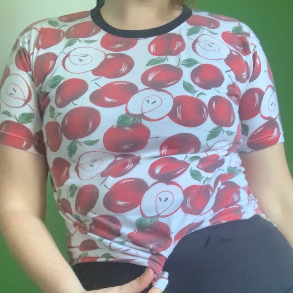 Apple Print Top - Picture 1 of 1